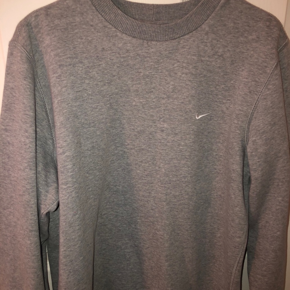 grey nike crewneck